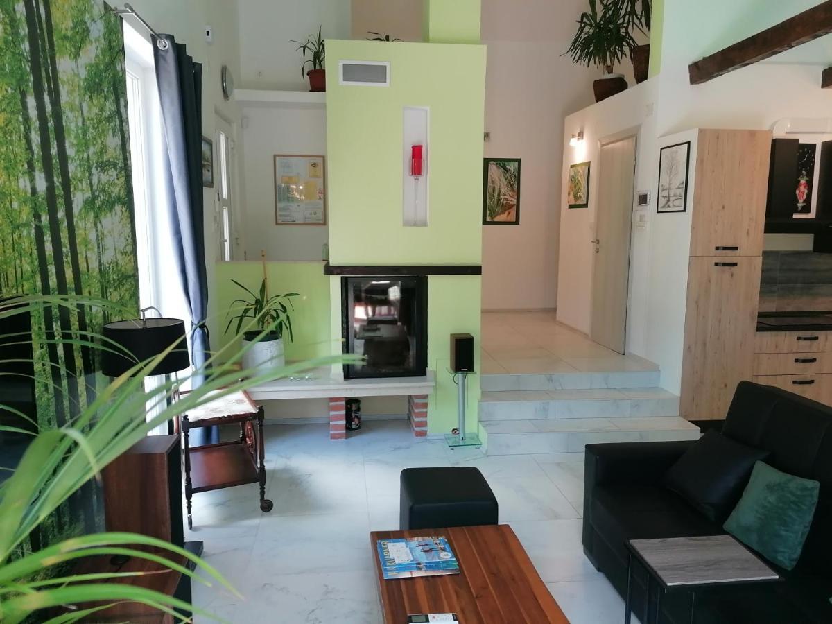 The Forest House Krk 2 Kras Exterior photo