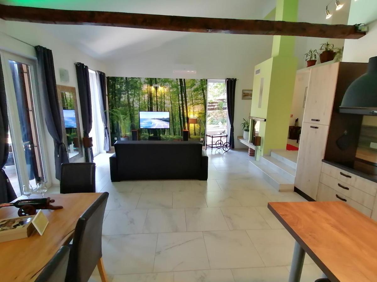 The Forest House Krk 2 Kras Exterior photo